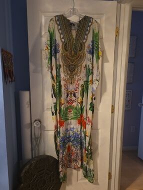 White Multicolor Botanical Print Women’s Kaftan
